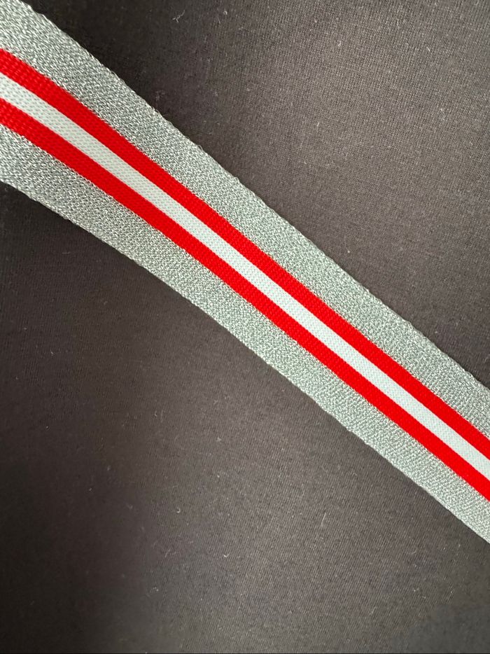 👗robe pull noir argenté - taille 56 castaluna - très bon état - photo numéro 3