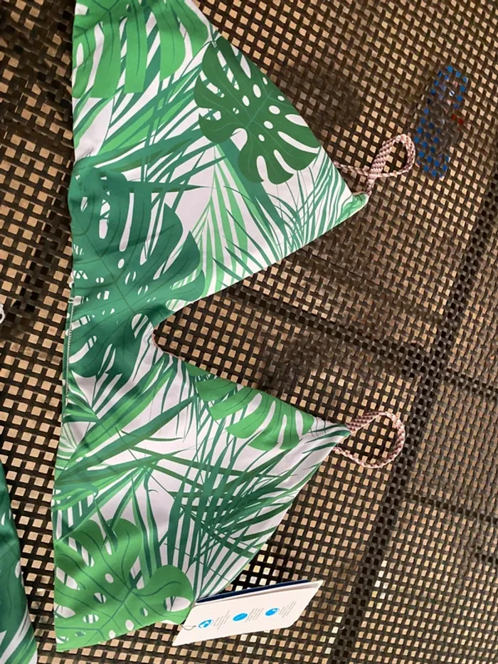 Maillot de bain neuf Arena xxl 46 neuf étiquette - photo numéro 3