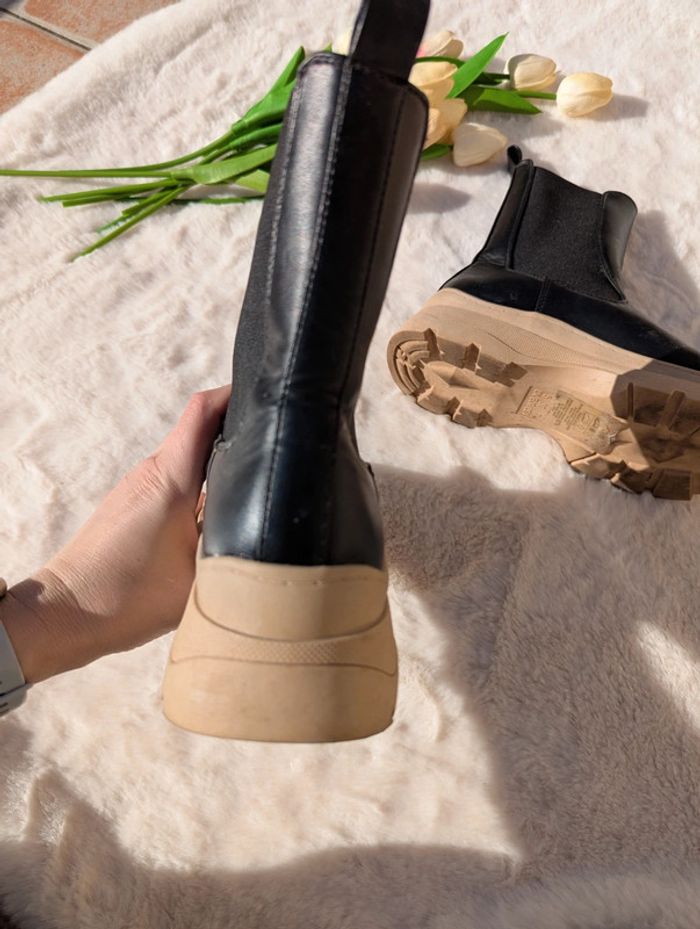 Chaussures en très bon état - photo numéro 4