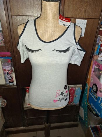 Tee-shirt 34/36 neuf &*