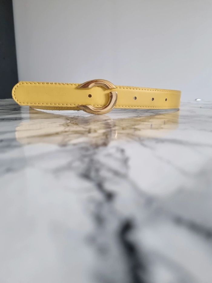 Ceinture jaune vintage boucle métal doré - photo numéro 4
