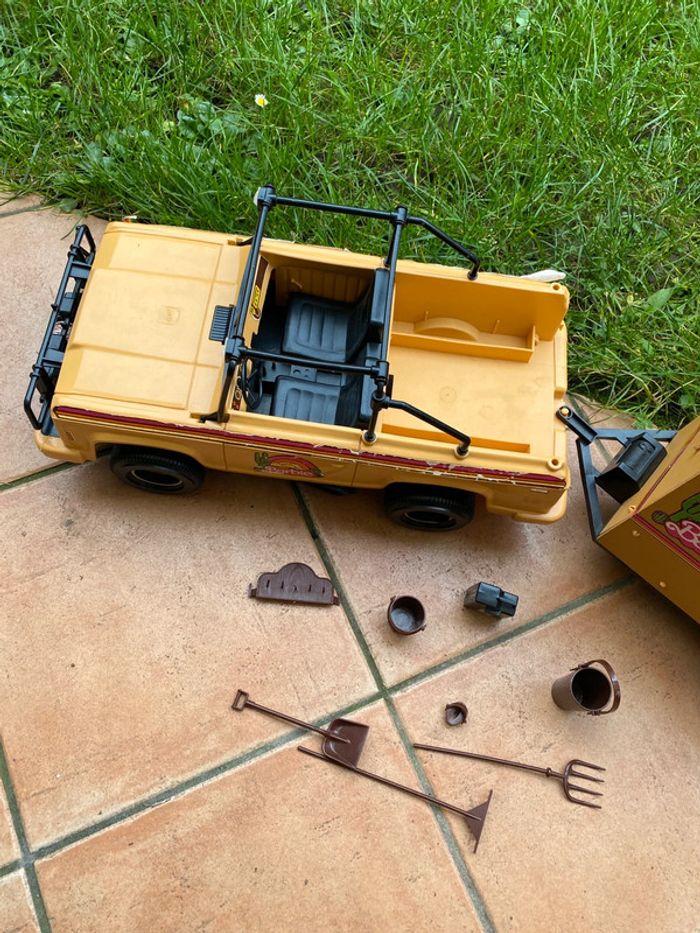 Barbie Mattel poupée doll western jeep 4x4 remorque cheval écurie véhicule rodéo Horse 2025 - photo numéro 2
