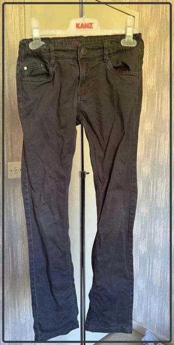 Pantalon taille 12ans marque Lisa rose avec élastique
