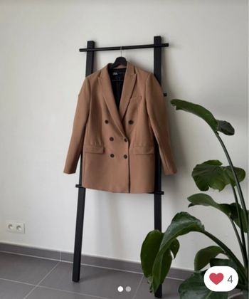 Blazer camel