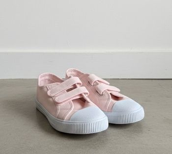 Chaussure en toile rose- Neuf-taille 34