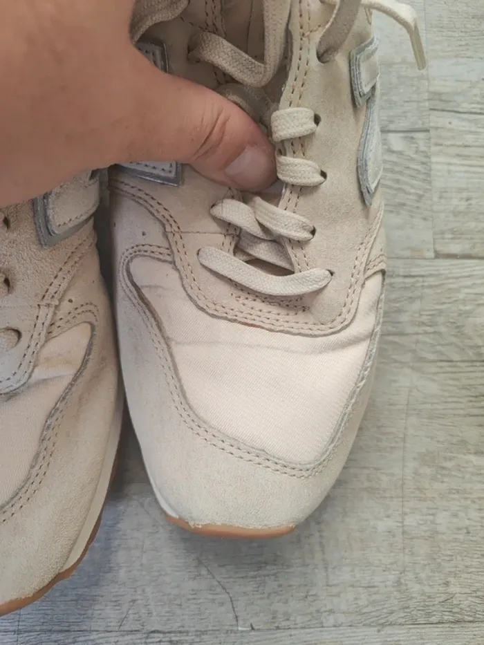 Baskets New Balance 40 beiges - photo numéro 3