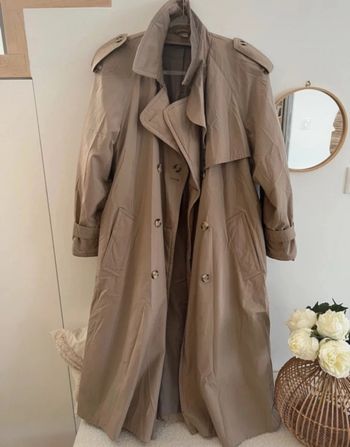 Trench par-dessus vintage