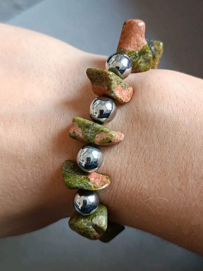 Joli bracelet en unakite et hématites argenté - photo numéro 3