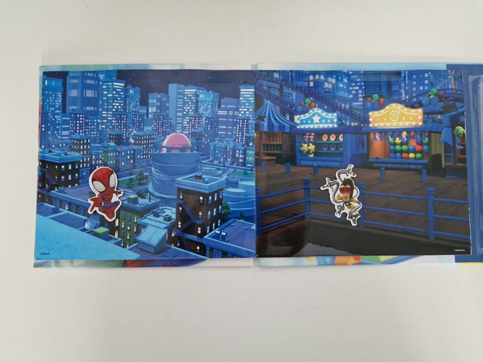 Livre à magnets Spidey - photo numéro 5