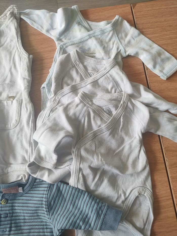 Lot vêtements naissance - photo numéro 3