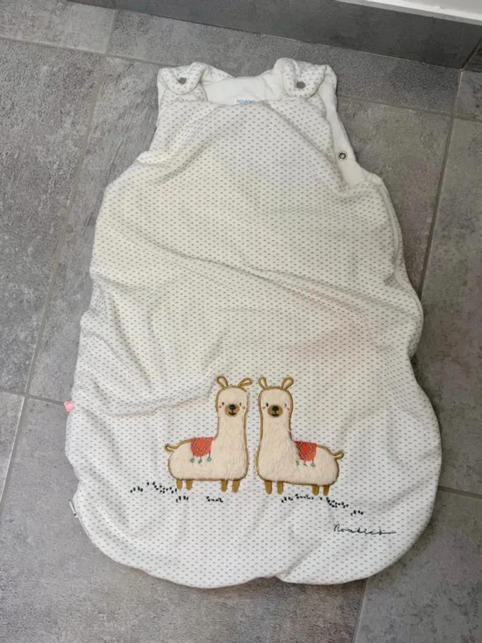 Gigoteuse Noukie's en Veloudoux® - Moris&Sacha comme neuve 70 cm