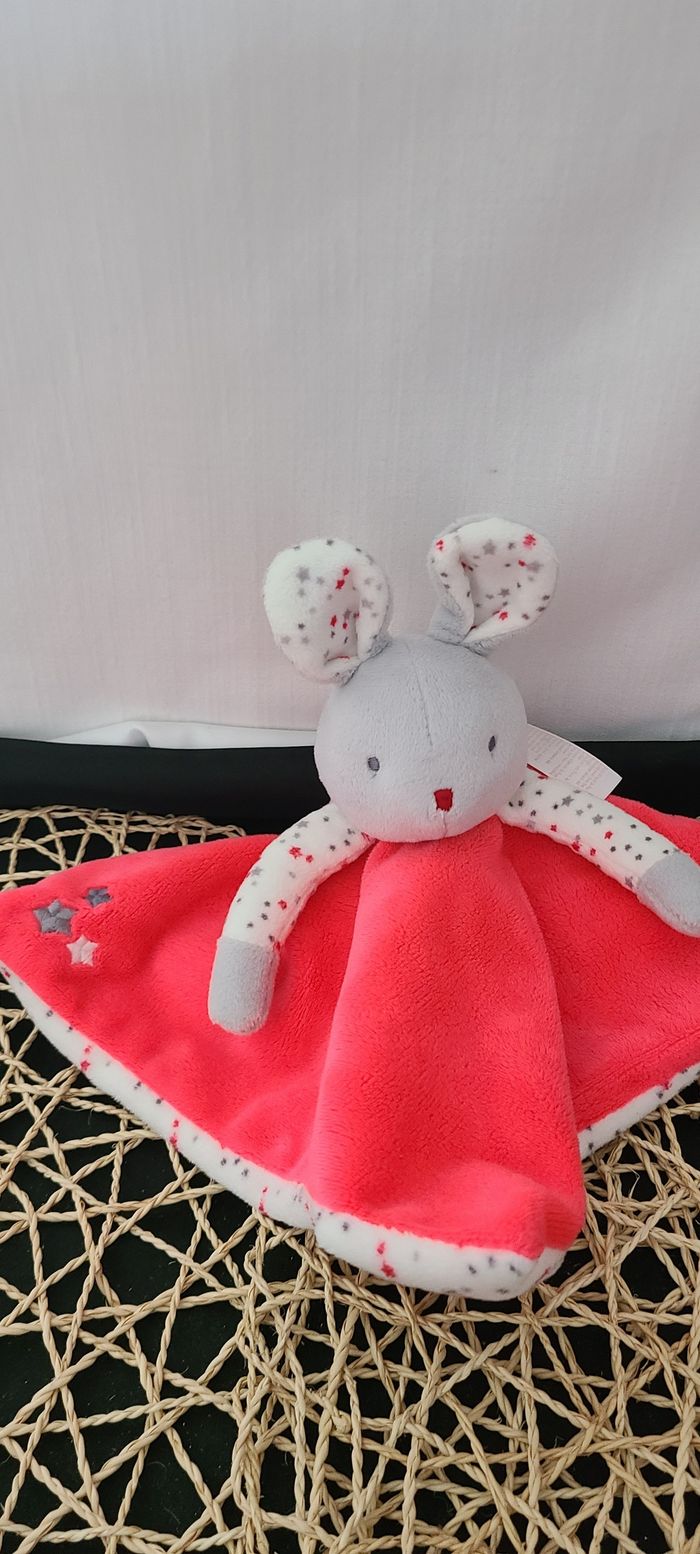 Doudou plat lapin rose rouge blanc gris étoiles OBAIBI - photo numéro 2