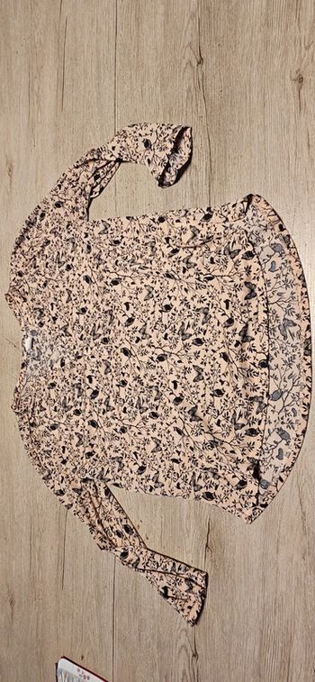 Blouse rose très clair avec dessins noirs, H&M, taille M