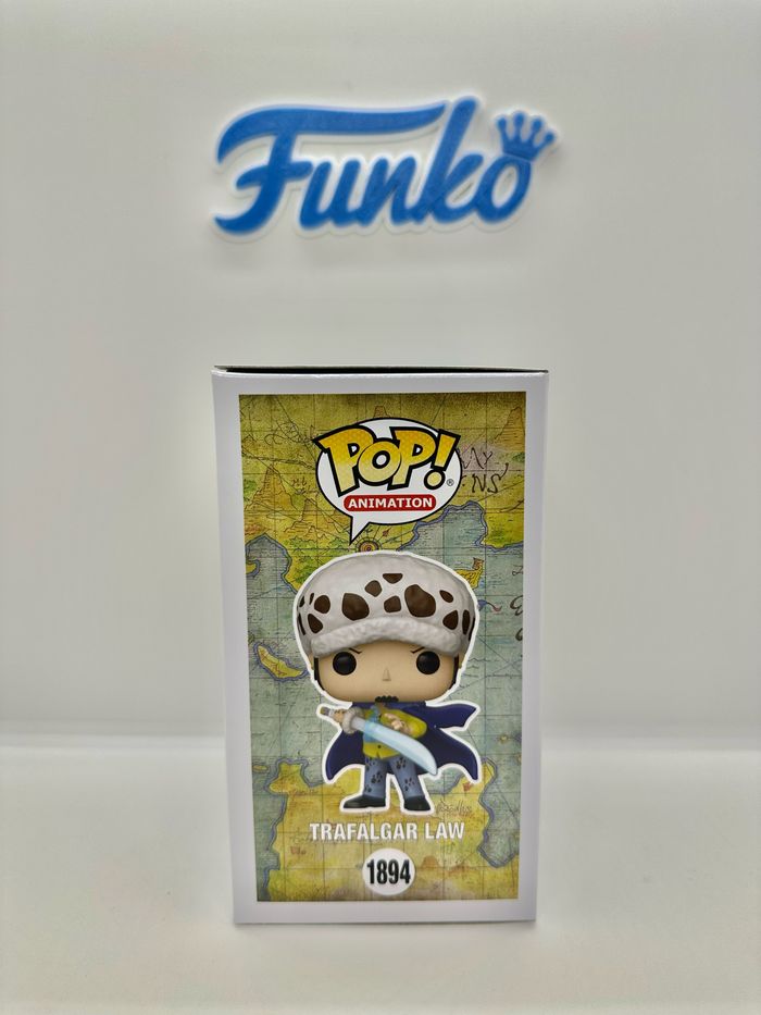 Funko Pop One Piece Trafalgar Law 1894 Hot Topic Exclusive 🇺🇸 - photo numéro 5