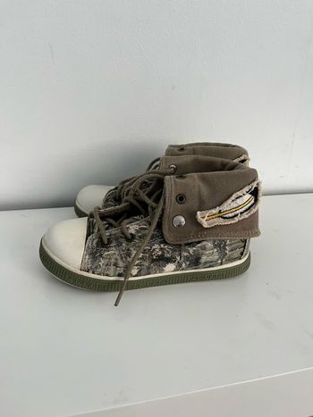 Baskets  Montantes Pom D’Api Taille 26