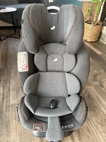 Siège auto évolutive joie très bon état
