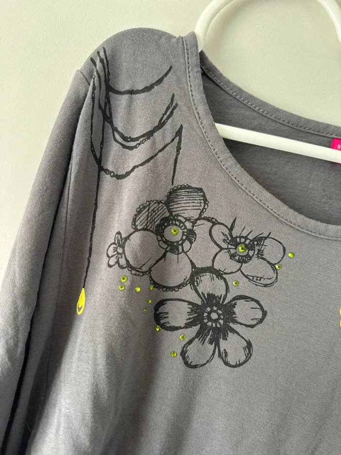 👚 t-shirt manche longue - fille - 8 ans - 128 cm - orchestra -très bon état - photo numéro 2