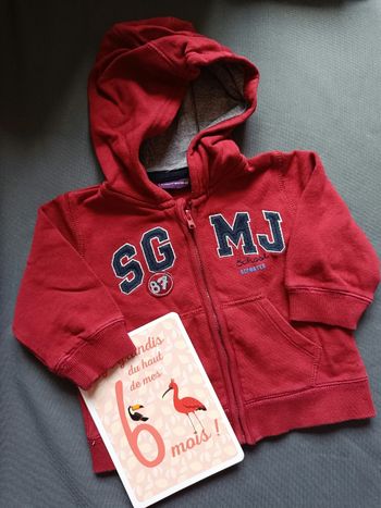 Veste rouge 🦕 Taille 6 mois