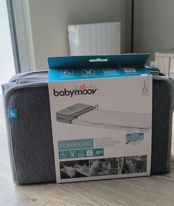 Plan à langer nomade Babymoov neuf