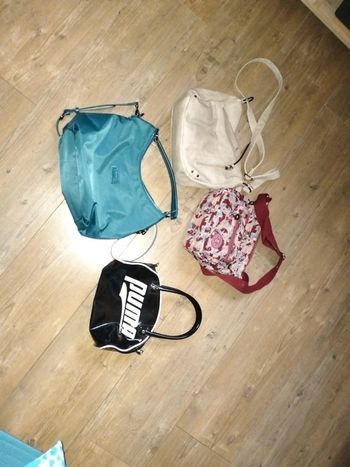 Divers sacs
