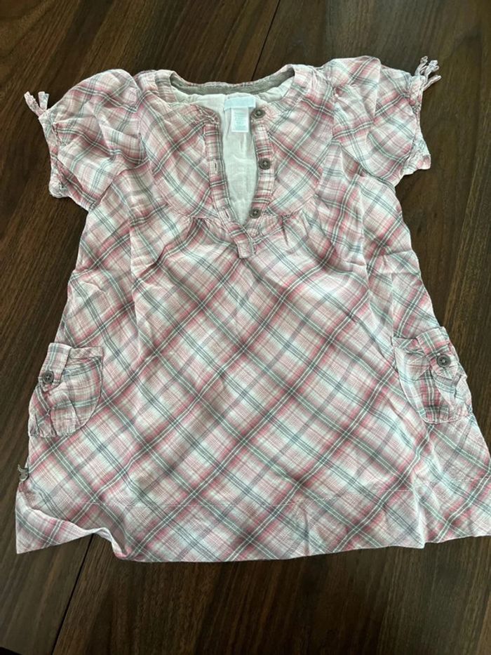 Robe à carreaux