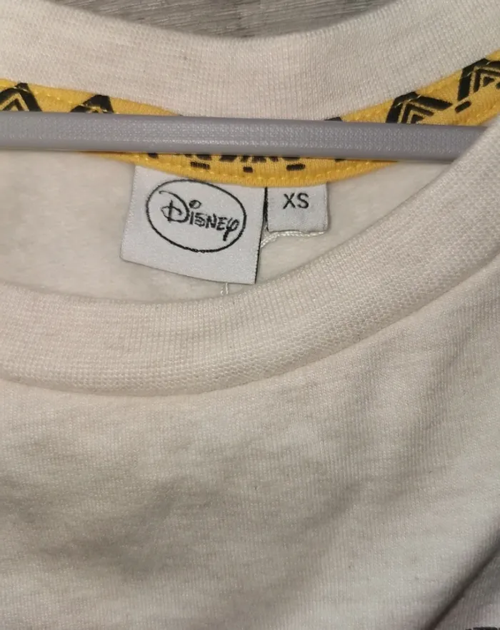 Pull court femme XS Disney - photo numéro 3