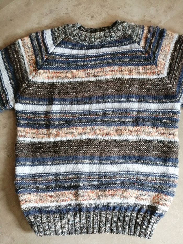 Pull tricoté main - photo numéro 2