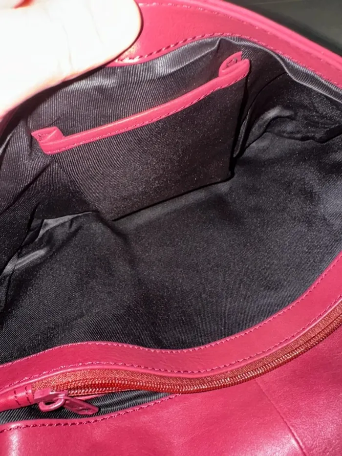 Sac à bandoulière bordeaux Betty London, très bon état, 32x20cm - photo numéro 5
