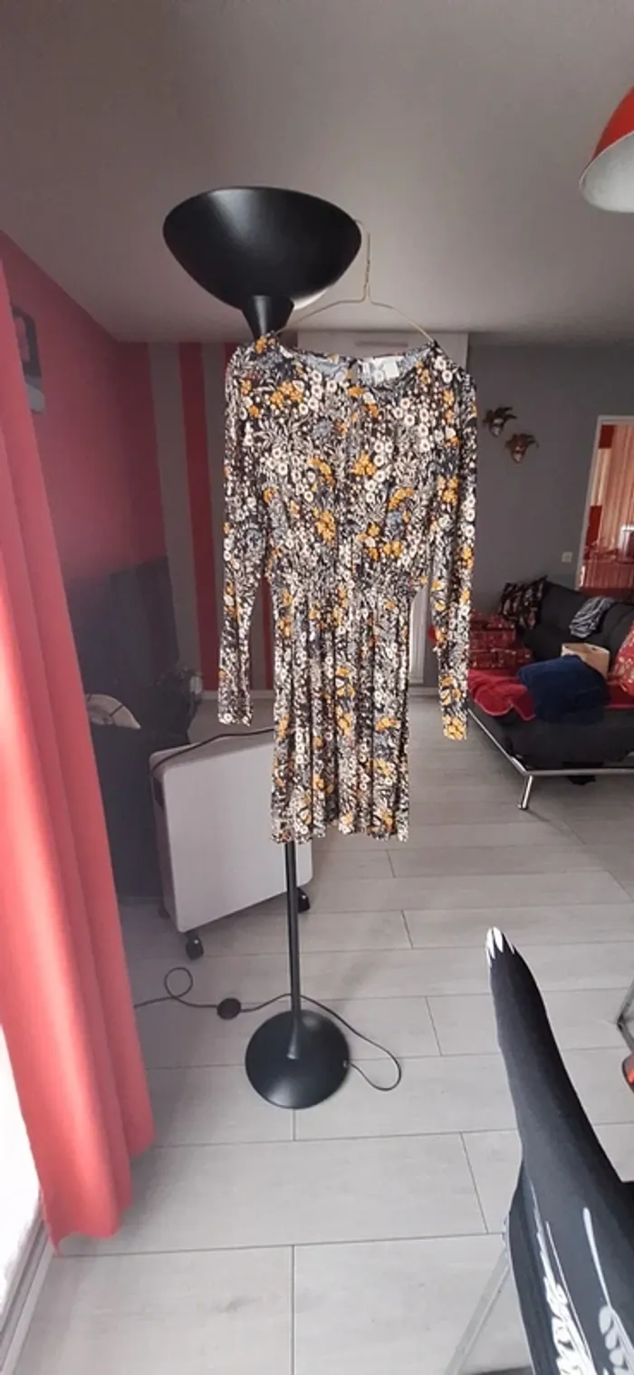 Robe H ET M