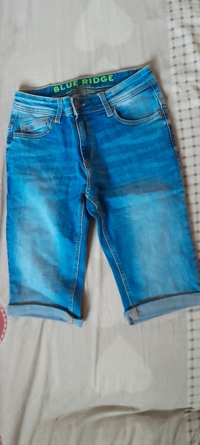 Short jeans