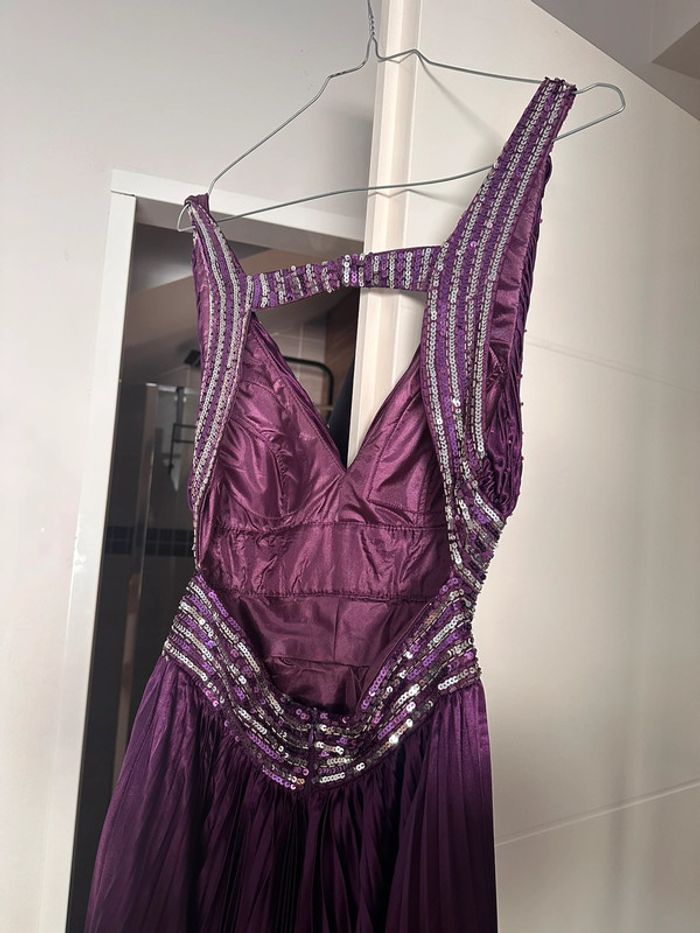 Magnifique robe de cérémonie dos nu - photo numéro 3