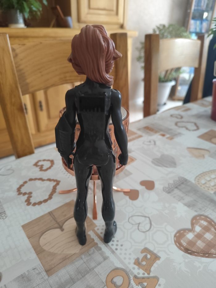 Figurine spider girl - photo numéro 4