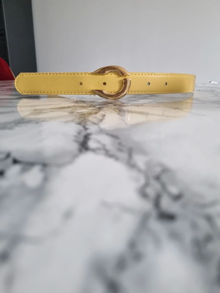 Ceinture jaune vintage boucle métal doré - photo numéro 5