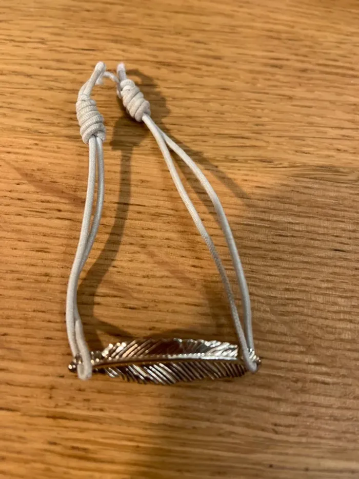 Bracelet cordon