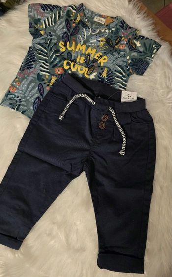 Neufs (non portés) 💙🤩.ensemble teeshirt mc et pantalon 18mois garçon 🤩💙