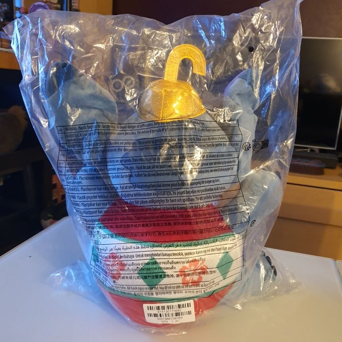 Peluche Stitch Noel 2025 - photo numéro 4