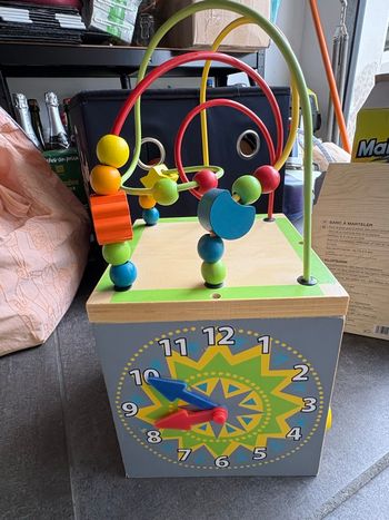 Cube multiactivites en bois