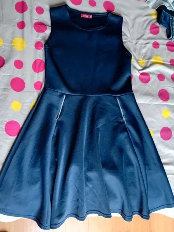 Robe Bleu Marine Taille 16 ans