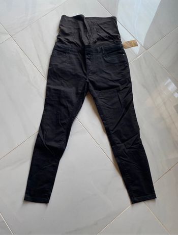 Jean de maternité noir – Confort et style 🤰🖤