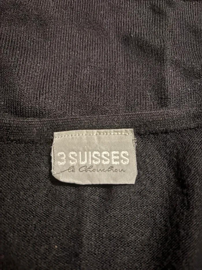 Pull noir col fendu – Taille S - photo numéro 3