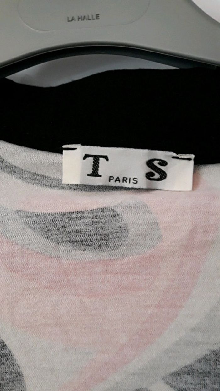 Tee shirt avec col - photo numéro 3