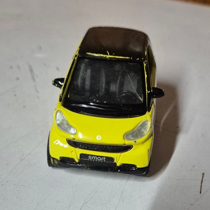 Maisto voiture miniature à friction smart fortwo 1/32 - photo numéro 2