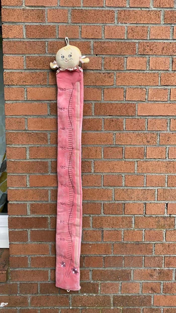 Décoration toise murale enfant