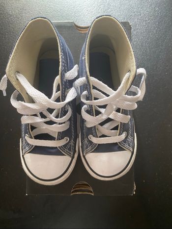 Converse bleu marine