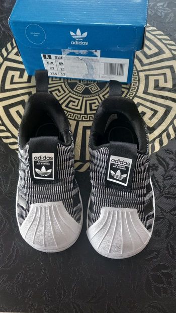 Baskets adidas pointure 23