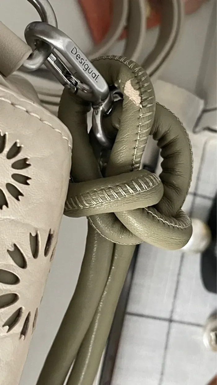 Sac Desigual - photo numéro 10