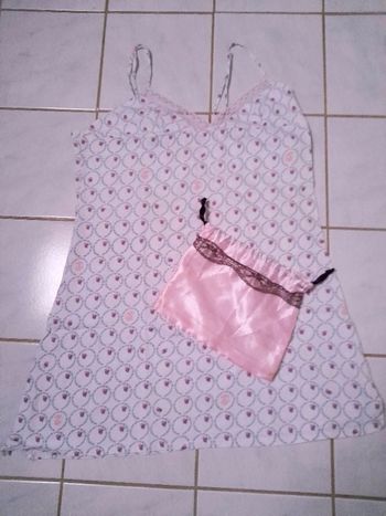 Nuisette avec son pochon