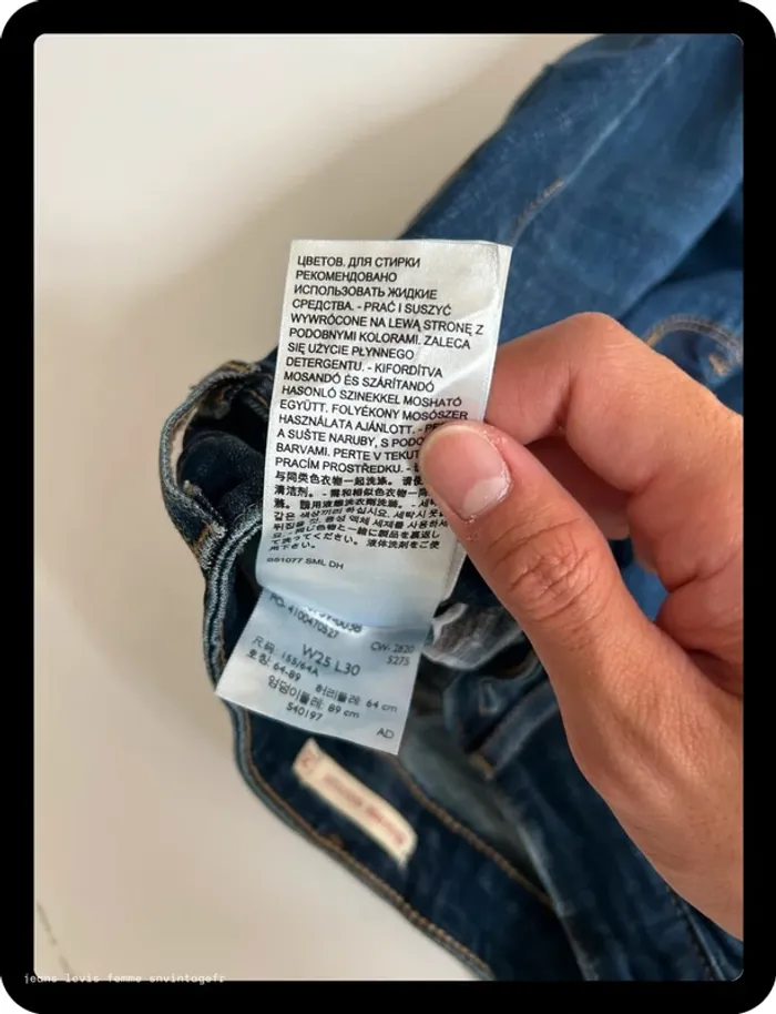 Jean Levi's Femme 725 High Rise Bootcut Marine | W25 L30 FR36 | Très Bon État | BP84 - photo numéro 7