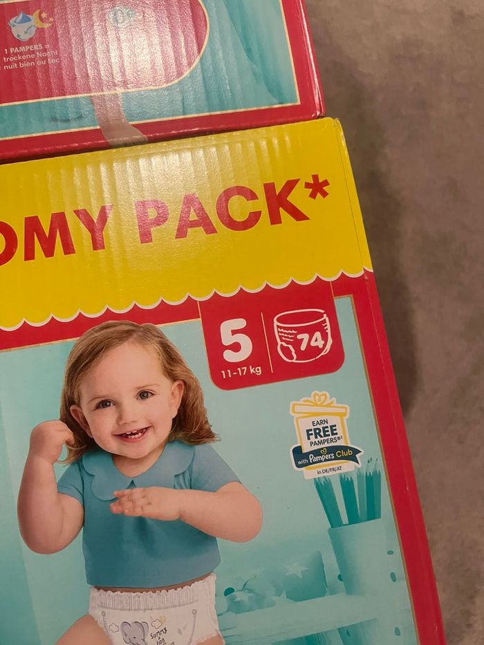 Pampers Premium taille 5 pants maxi pack (2 cartons) - photo numéro 2