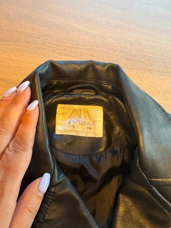 Veste en cuir Zara 6 ans - photo numéro 2
